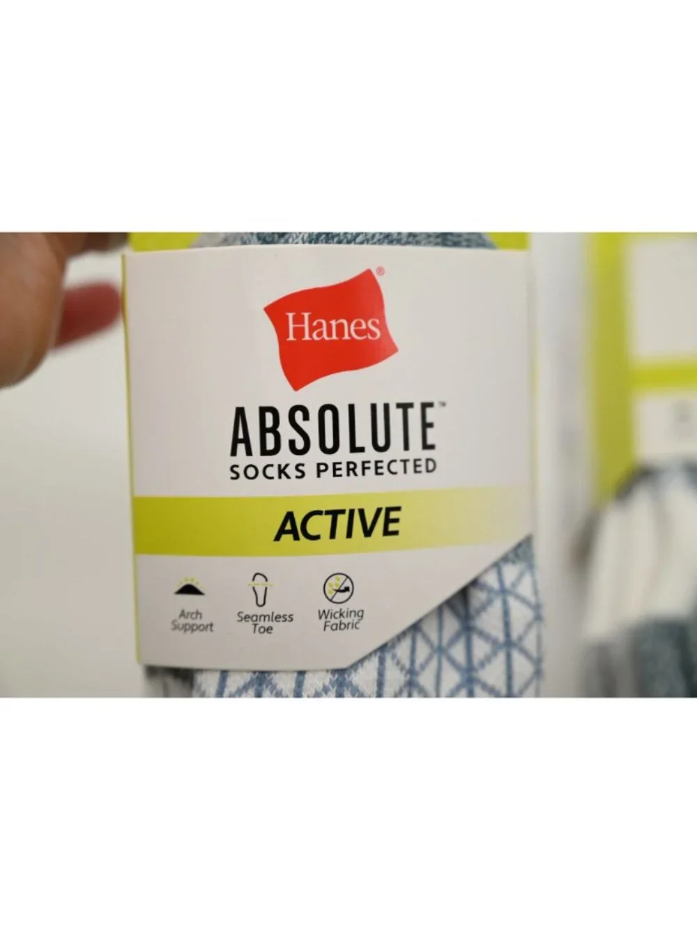 NWT Hanes Lot of 2 4 Pair Ankle Socks Absolute Active Kids Sz 3-7 L White Cotton